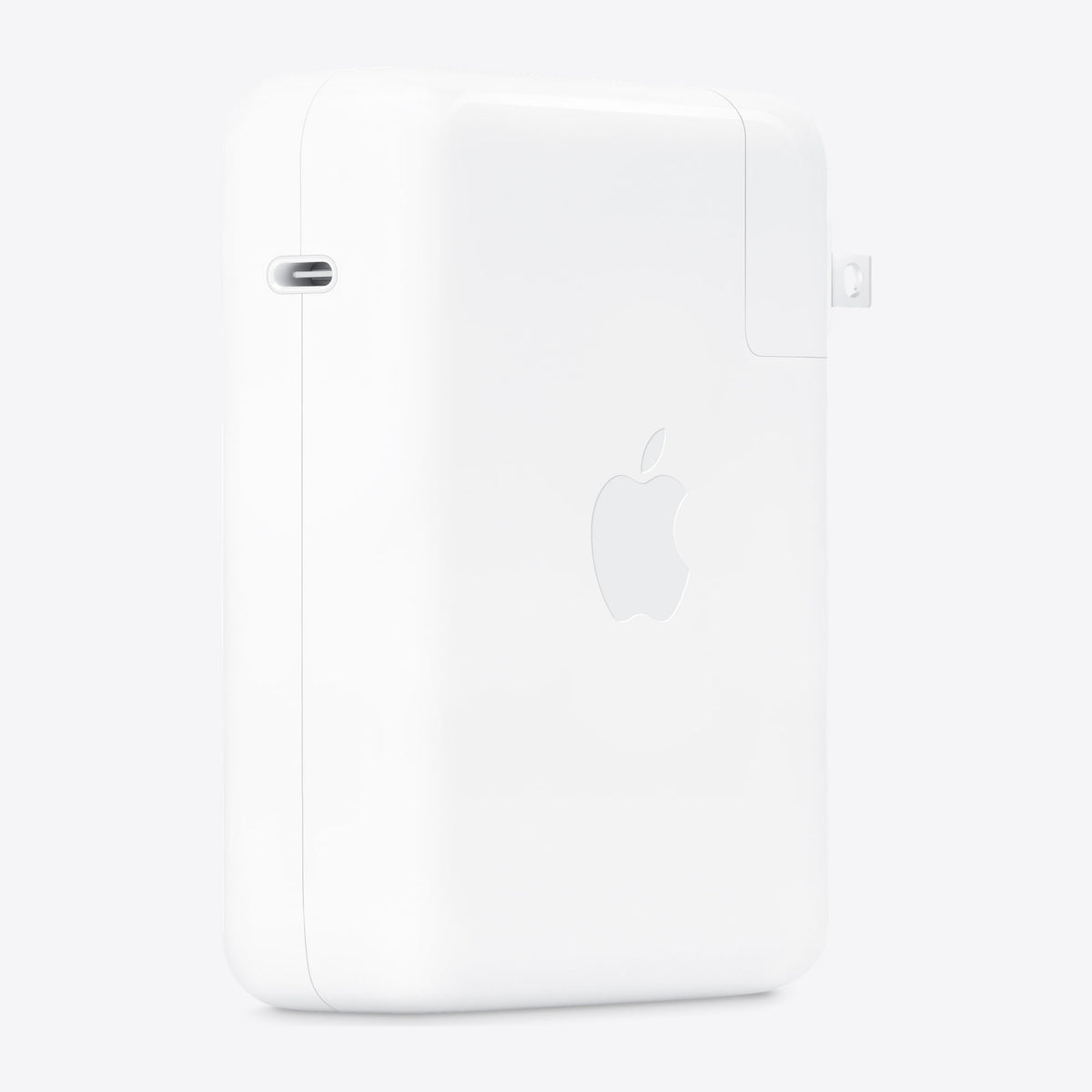 140W USB-C Power Adapter – View 3