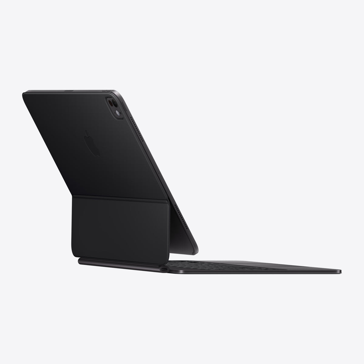 Magic Keyboard for iPad Pro 13-inch (M5) – German Black – Side view