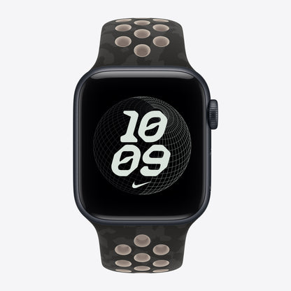 40mm After Dark Black Nike Sport Band – S/M
